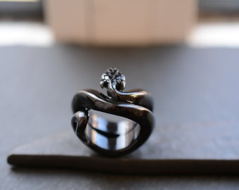 Hand Carved Black Serpentine Jade Snake Dragon Ring - Size US 10.75
