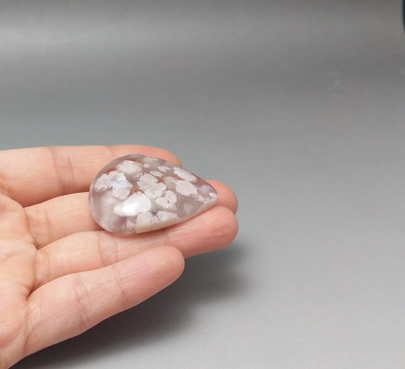 A Natural Plume Floral Agate Cabochon Pendant-PA-029