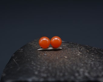 A Pair of Hand Carvedl Nanhong Agate Bead/Southern Red Agate Beads - Half Hole       NHM-090
