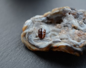 A Suleimani /Nepal Tibetan Natural Banded Agate Bead /Medicine Bead dZi - &quot; Tiny Melon&quot;  #YX-099