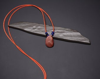 A  Maroon Gobi Vein Tendon Glass Skin Agate Bead/Pendant Necklace- #GBB-032