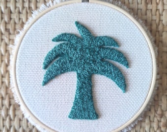 Palm wall embroidery - punch needle - Souvenirs de vacances collection