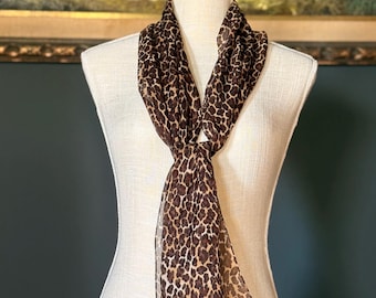 Vintage 90er Jahre Liz Claidose Leopard Print Länglicher Schal | Schiere Animal Print-Schal | Y2K 90s Neutral Braunes Leichtes Halstuch