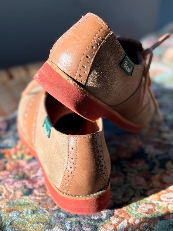 Vintage G.H. Bass “saddles & Bucks” Saddle Shoes | Tan Suede  display picture 1