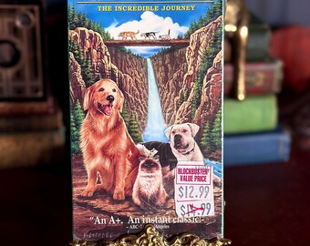 Incredible Story of Dogs, The: Complete Set (VHS, 1994, 3