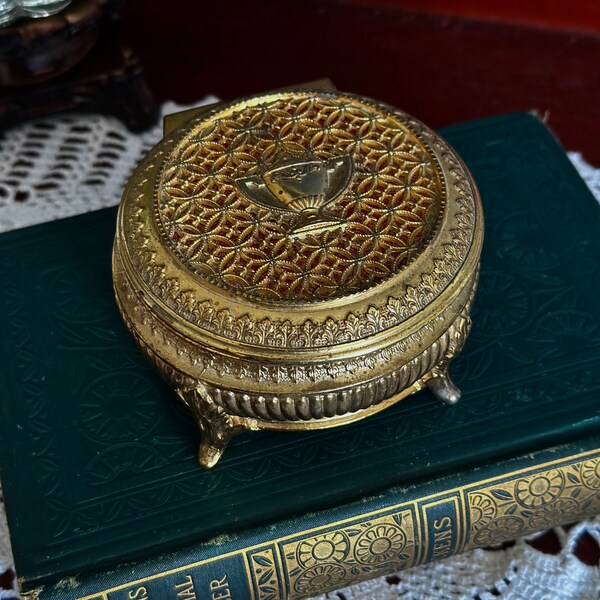 Vintage Ornate Gold Tone Metal Jewelry Casket | Red Felt Interior, Acanthus Feet, Fleur De Lis Rims