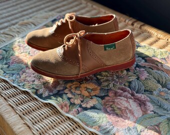 Vintage G.H. Bass “saddles & Bucks” Saddle Shoes | Tan Suede  display picture 2