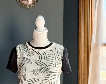 Vintage 90s Cherokee Pineapple Sweater Vest – Tropical Botanical Knit Top – Coastal Boho Sleeveless Sweater – Size Medium