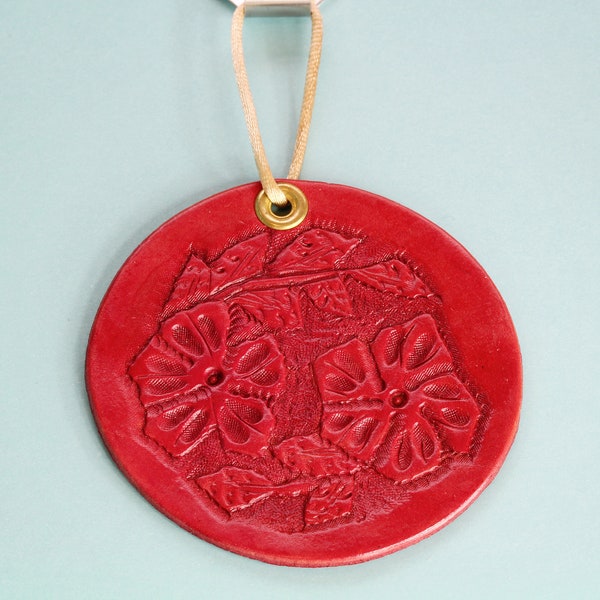 Hand Carved Leather Wall Hanging Floral Door Hanger Gifts For Her