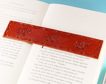 Elephant Bookmark Leather Bookmark, 3rd Anniversary Gift for Husband, Elephant Book Mark Elephant Gifts For Her & Him, Unique Birthday Gift