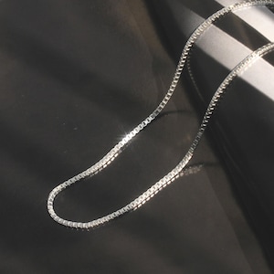 BOX Chain, Rhodium Plated Sterling Silver Necklace for Men Women, Silver Box Chain Necklace, Thin 0.7mm to 1mm, 16&quot;~20&quot;(PZCH156SV-RP)
