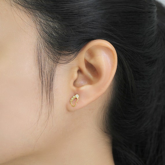 Buy Gold Flower Stud Earrings, Tiny Flower Earrings, Girls Earrings, Small Stud  Earrings, Flower Earrings, Bat Mitzvah Gift, Gold Stud Earrings Online in  India - Etsy