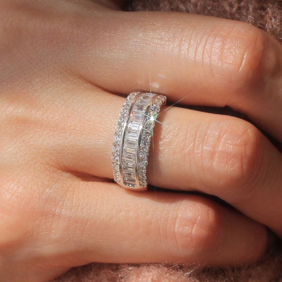 Cheap anniversary bands best sale