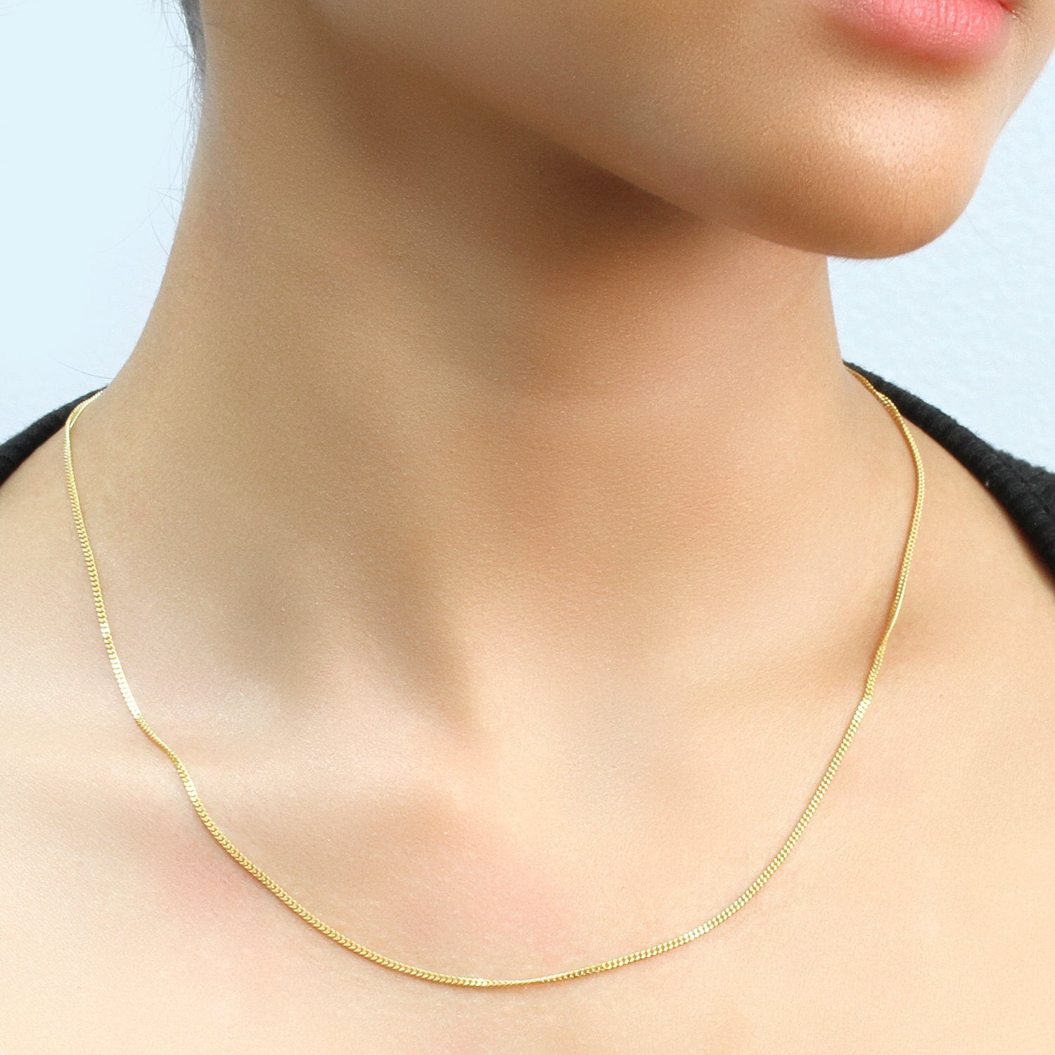 Ladies curb chain sale