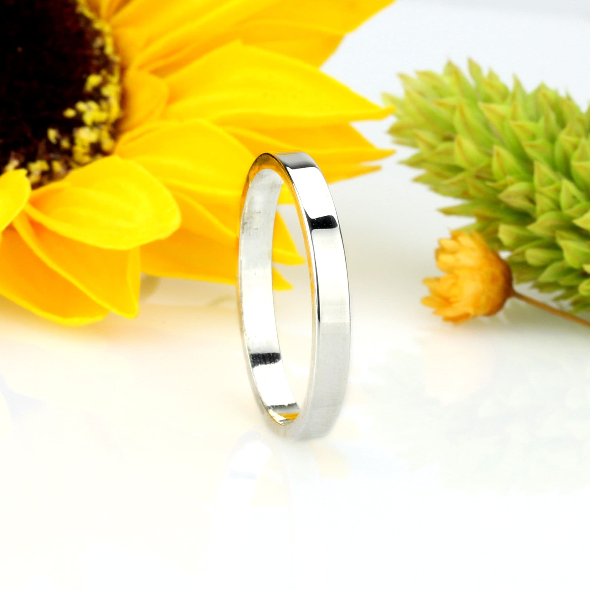 Plain Wedding Bands Sterling Silver .925 Men's Or Women's All sizes 3mm-8mm Plain Wedding Bands Sterling Silver .925 Men's Or Women's All sizes 3mm-8mm