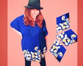 1980 39 s Royal Blue Daffodil Fade Print Tunic in 4X