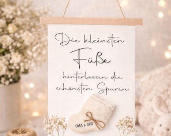 Personalized Pregnancy Announcement Picture – Baby Announcement with Baby Socks & Baby's Breath – Gift – Fine Art Print A4