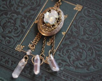 Unikat Bronze Kristall Medaillon Halskette Glitzer Glasperlen Romantisch Zum Aufklappen Schmetterling Fee ~Crystalized II~