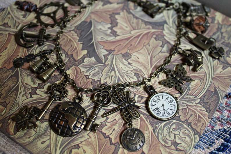RagBag XIV/' Steampunk charm bracelet bronze with many pendants