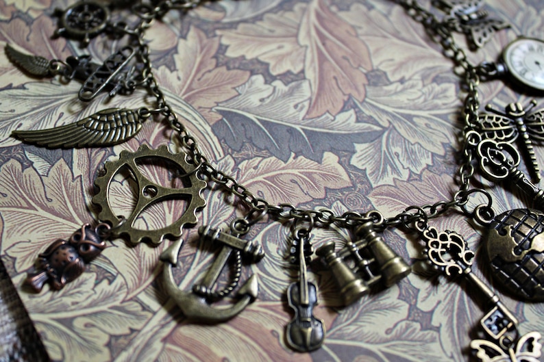 RagBag XIV/' Steampunk charm bracelet bronze with many pendants