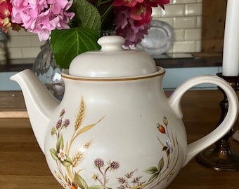 Large Marks & Spencer Harvest teapot