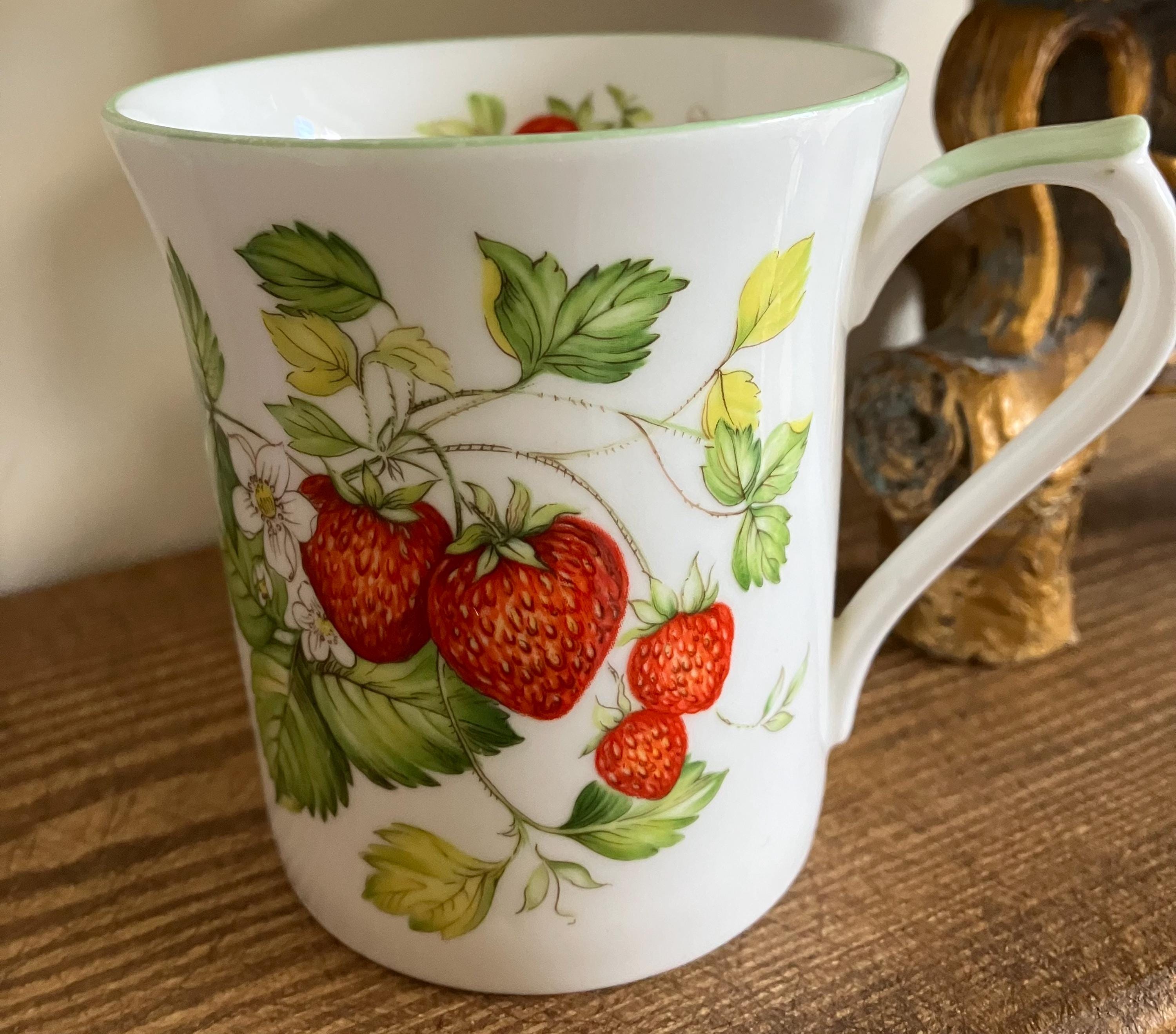 Queens China Virginia Strawberry - Etsy