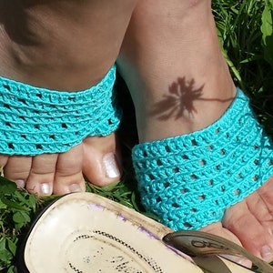 CROCHET PATTERN, Crochet Flip Flop Socks Pattern, How to Crochet Flip Flop Socks, Protects Your Feet From Blisters and Looks Simply Gorgeous image 3