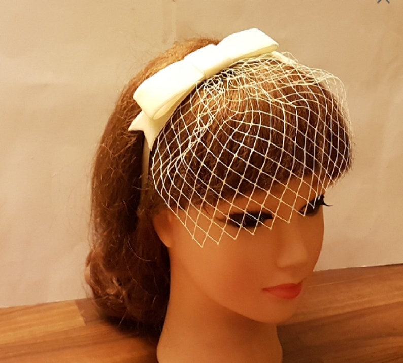 Bridal mini Birdcage veil, Blusher Veil.White-vory-birdcage veil Headband Bridal headpiece w Velvet Bow image 2