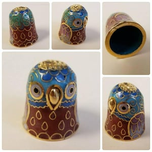 VINTAGE Bird head Chinese cloisonne thimble in Brown,  Light Blue, White, Green, dark Blue and Black