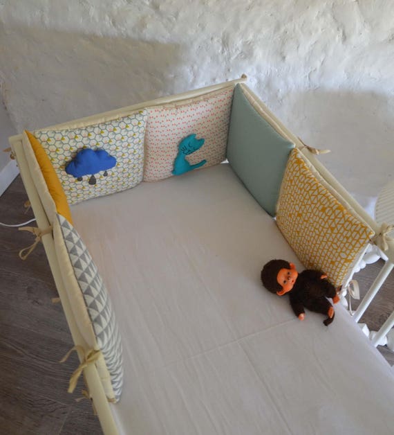 Tour De Lit Nuage Et Chat Menthe Jaune Moutarde Bleu Roi Et Turquoise Gris
