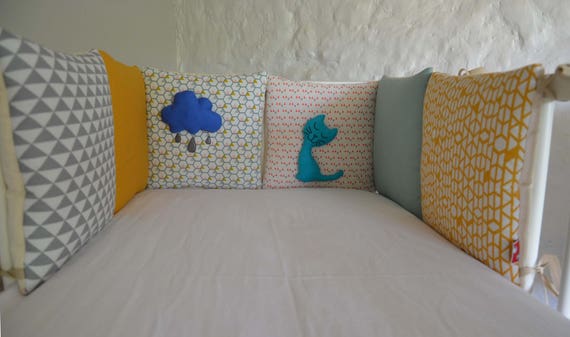 Tour De Lit Nuage Et Chat Menthe Jaune Moutarde Bleu Roi Et Turquoise Gris