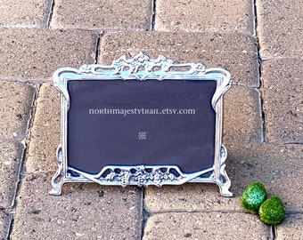 Genuine Pewter Picture Frame. Vintage. Holds 5x7" Photo. Silver Finish. Footed. Art Nouveau, Deco, Modern. Artisan. Home Decor. Petite.