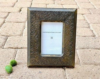 Tin Metal Embossed Brass on Wood Picture Frame. Vintage. Holds 4x6" Photo. Floral, Greenery. Rustic, Old World, Country French, Southwest.