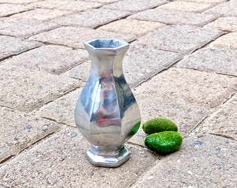 Polished Pewter Small Flower Vase. Vintage. Shiny Silver Recycled Aluminum Alloy, Non Tarnish. Home Decor. Flowers, Kitchen, Windowsill.