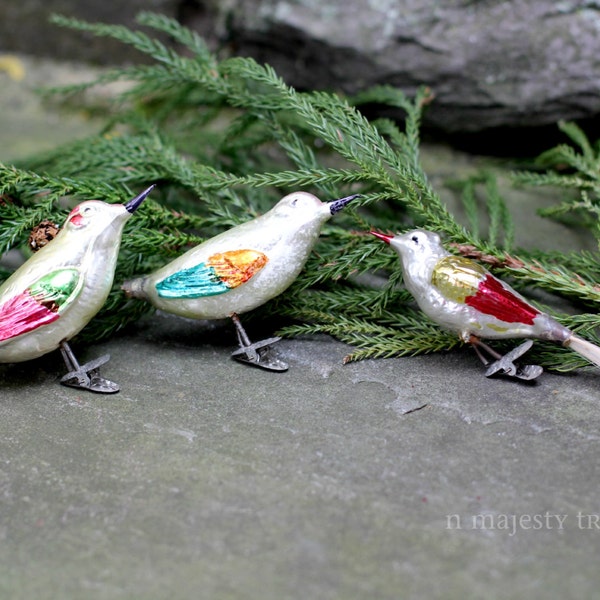 Qty 3 Hand Blown Glass Bird Christmas Ornaments. Vintage. Tail, Clip On base. Multi Color. Collectable Antique. Holidays. Mid Century, Retro