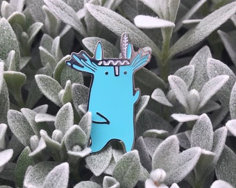 Enamel Pin Bird The Tukoni - Cute Enamel Lapel Pin - Tree Spirit Pin - Woodland Pin