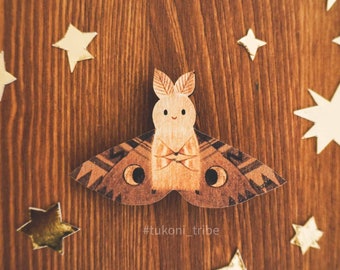 Tukoni Moth Brahmin, Moth Wooden Brooch Pin Badge, Moth Accessories, Cute Butterfly Brooch, Gift for Her