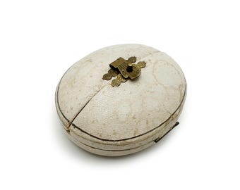 Antique Round Leather Jewelry Box Cuff Links