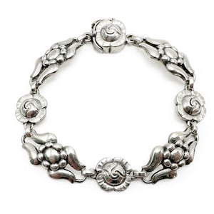Early Georg Jensen #18 Bracelet Sterling Silver Flower Links