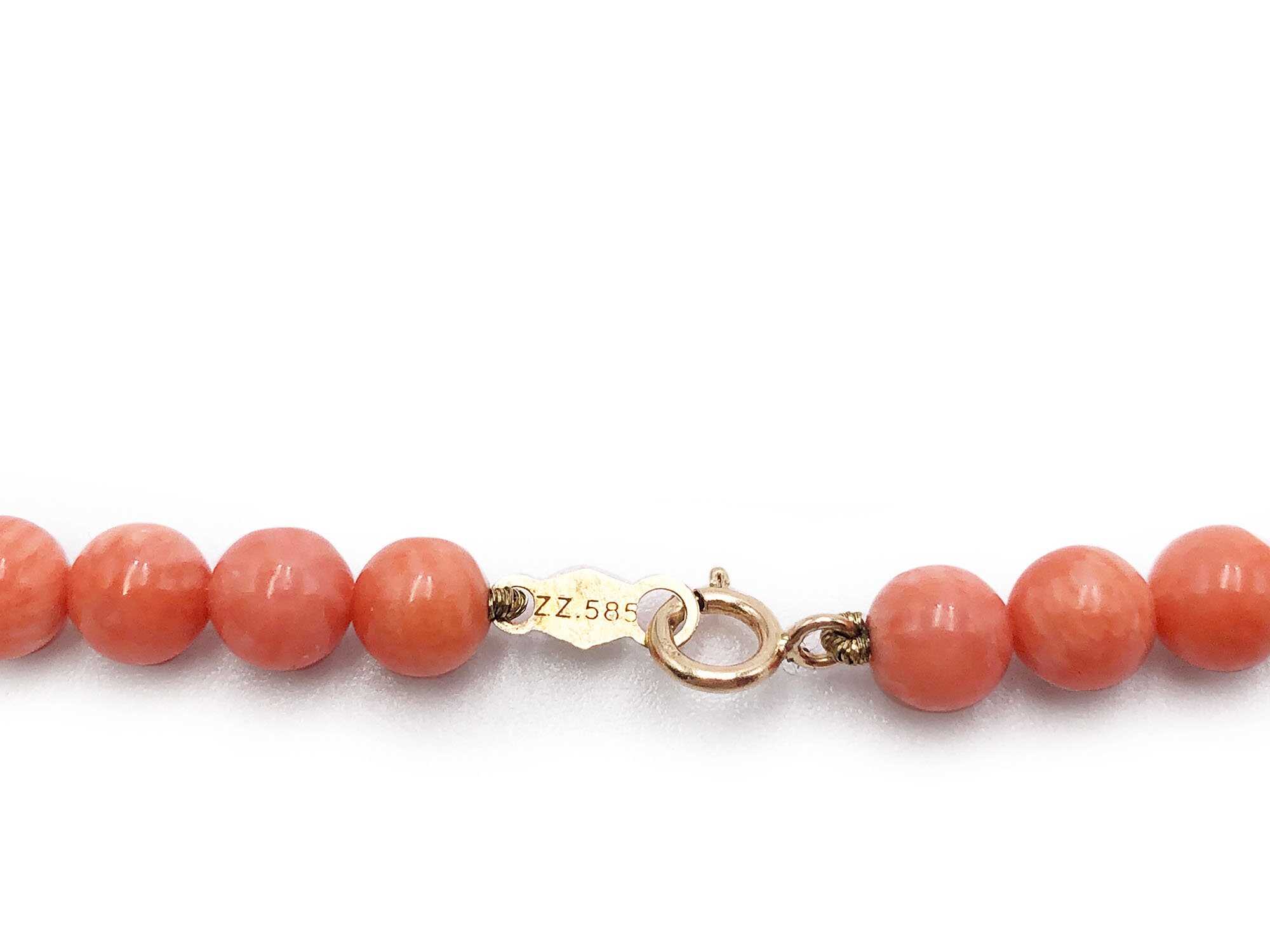 Collier Vintage En Corail Naturel Noué Et Perles - Monture 14K Or Jaune - Longueur 11B (4.6") - Occasion