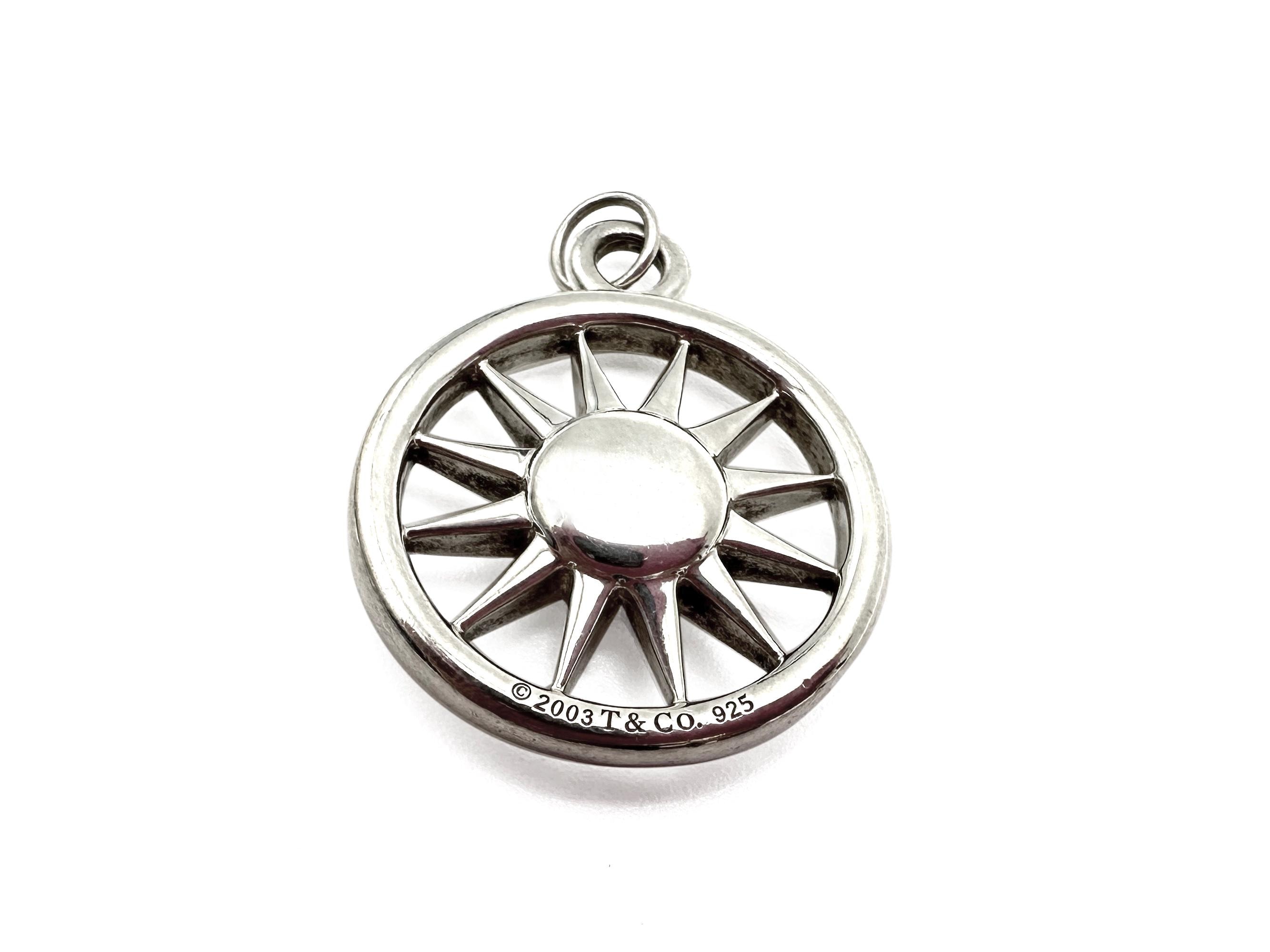 IOCHIさま専用 ヴィンテージTiffany & Co. 2003 Sun Tiffany & Co. Sun Pendant 2003 With Chain - Etsy