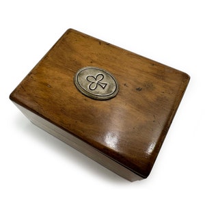 Antique Wood Trinket Box - Shamrock