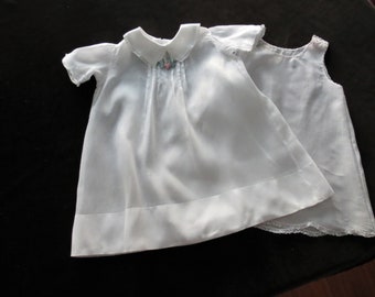 Precious white vintage (0-3 months) baby gown with pretty applique and slip.  Prefect for Christenings, Baptisms, Blessings and photos.