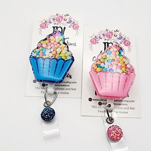 Cupcake Badge Reel—Cute Cupcake Badge Reel—Dessert Badge Reel—Cute Badge Reels—Medical Badge Reels—Cute Glitter Badge Reels