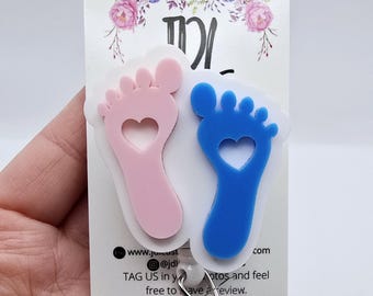 Newborn Baby Badge Reel - Labor and delivery Badge Reel - RN Gifts - Registered Nurse Baby Feet Acrylic Badge Reel: Labor and Delivery Nurse