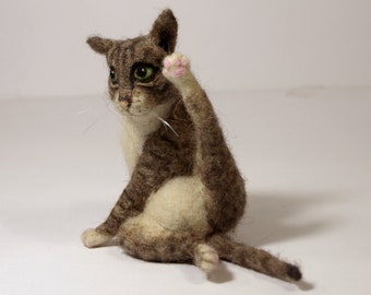 Needle felted cat, custom portrait pets, felted cat, tabby cat, furry cat