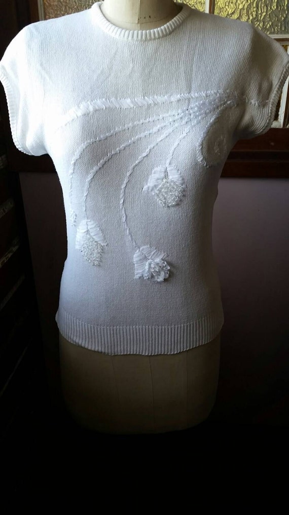 Vintage White cotton top by Rikki size 12 with pla
