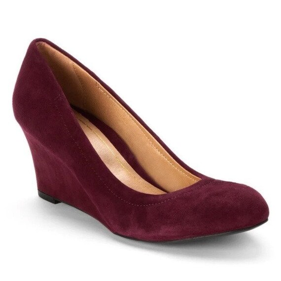 VIONIC Womens Suede Burgundy Wedge 