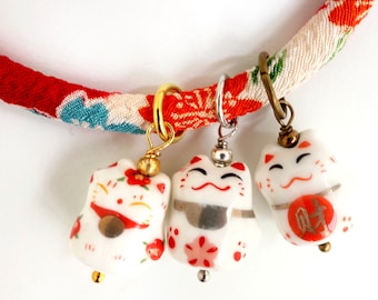 Maneki Neko Porcelain Charm, lucky cat fortune cat for Kimono necklace Bracelets, lucky ceramic bead