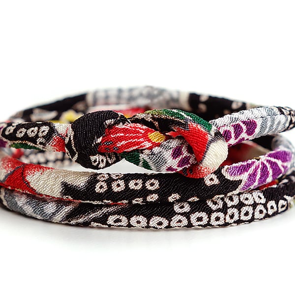 Bracelet zen japonais noir, collier kimono, bijoux kimono chirimen, rouge violet glamour sur noir - HANA MORI - 5 mm